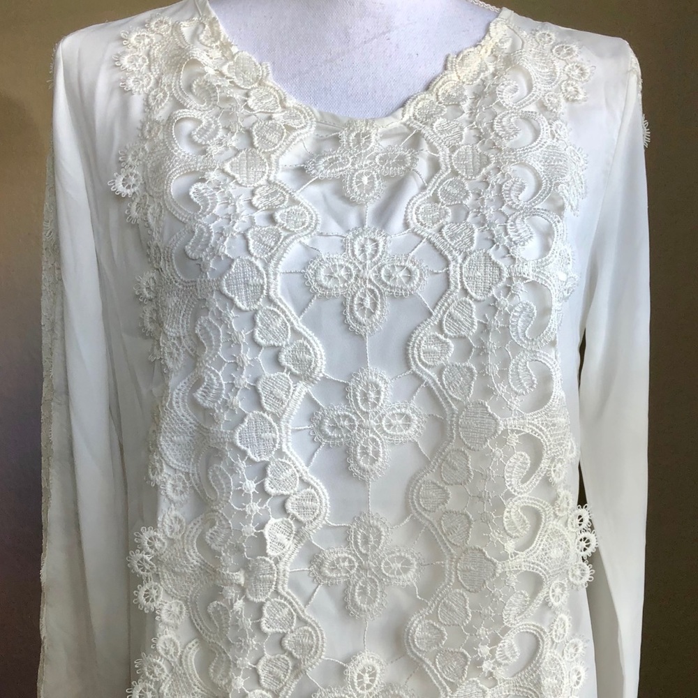 Blouse - Picture 2 of 2